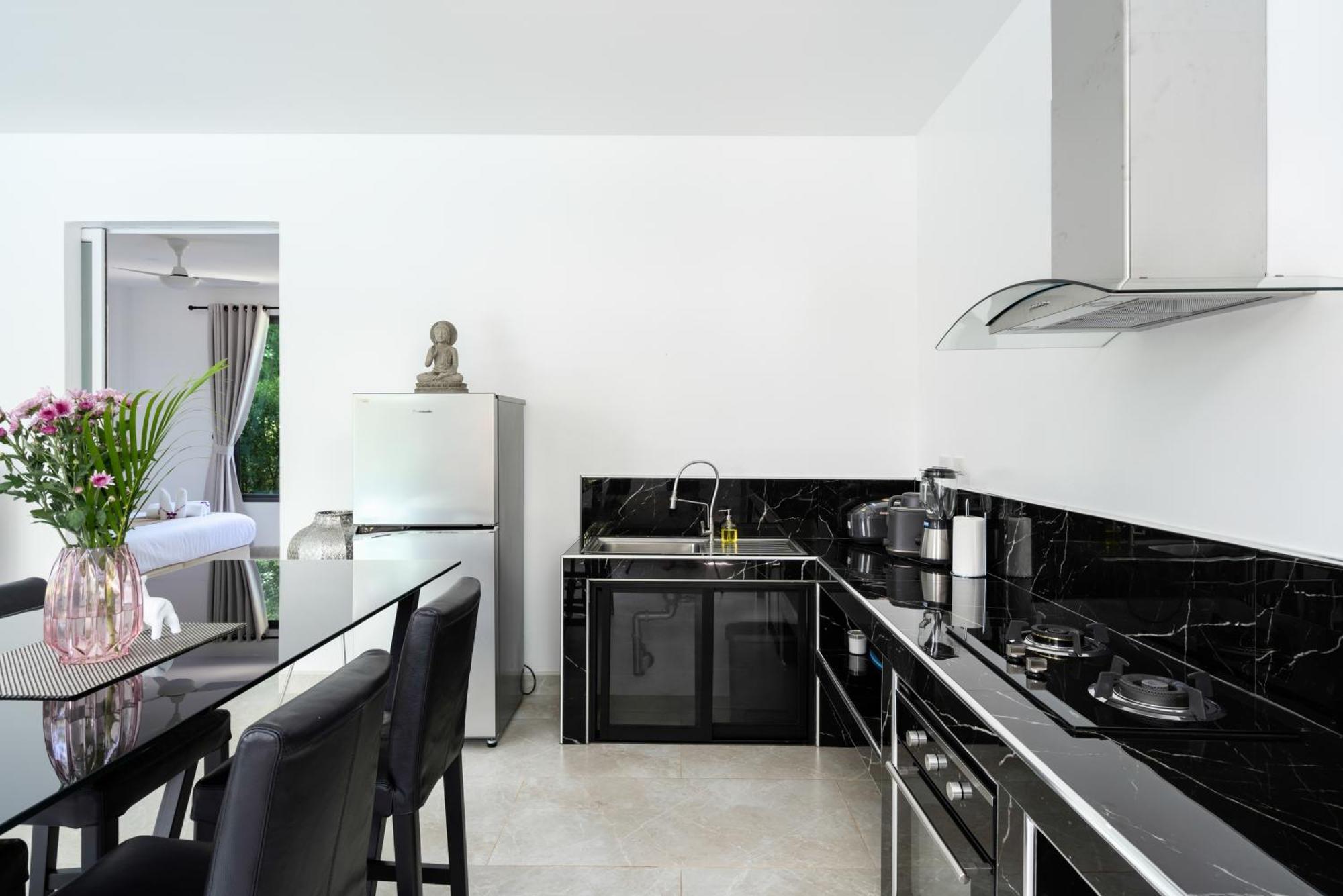 Bougain Villas Salad Beach Rum bild